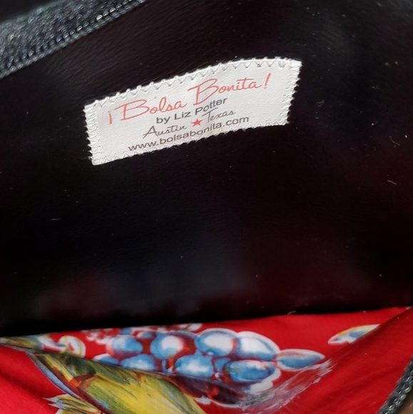 BOLSA Bonita by Liz Potter Sugar Skulls Crossbody Purses - Picture 4 of 6